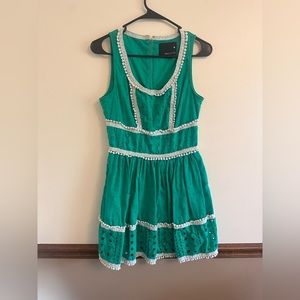 Adorable green and white sleeveless dress